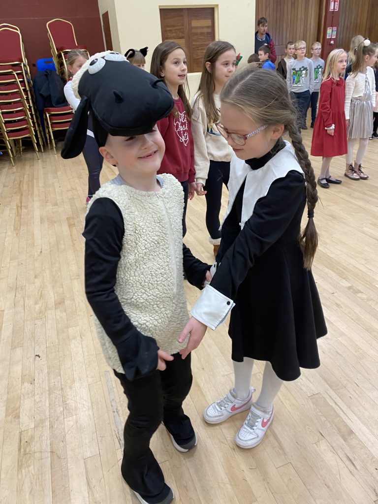 W karnawale czas na bale – jak bawili się nasi najmłodsi