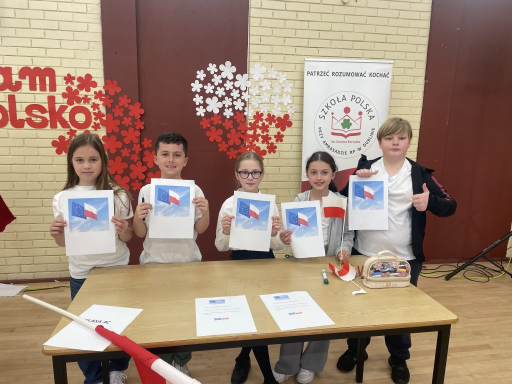  „Kocham Cię Polsko ‘’-  turniej wiedzy o Polsce i UE