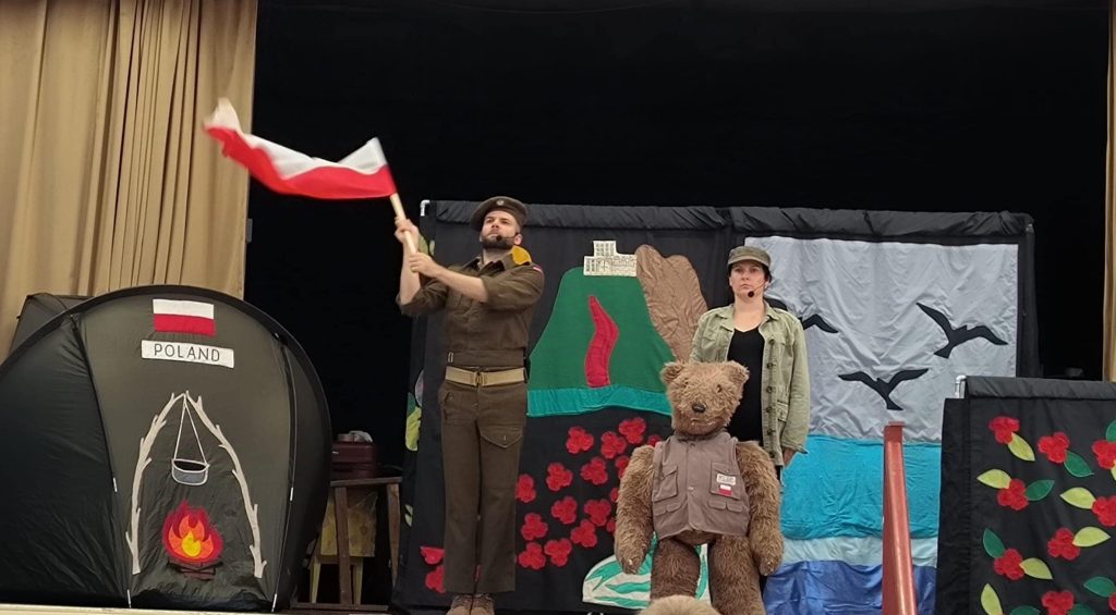 Niezwykła lekcja historii z IPN i Misiem Wojtkiem